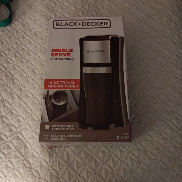 New Black Decker Single Aerve Coffee Maker for Sale in Riverside