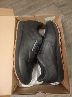 Mens Reoobok Shoes 11.5