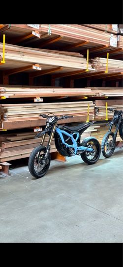 2025 Surron Ultra bee 21kw