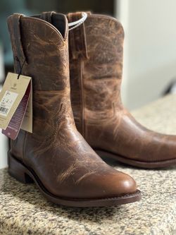 Ariat cowboy boots