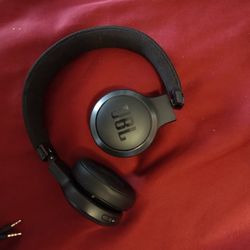 JBL Bluetooth Headphones 
