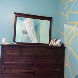 Dresser - Wood - Bedroom