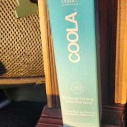 Coola Classic Makeup Setting Spray - SPF 30 - 1.5oz 