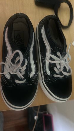 Black white vans 10c