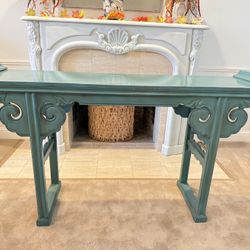 Beautiful Pier 1 Pagoda Style Console Table - Rare