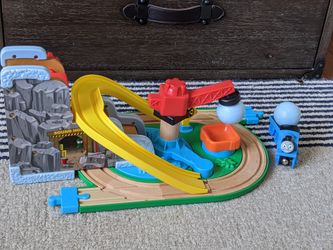 Learning Curve Thomas Wooden Railway Set Early Engineers Thomas and Friends Rock and Roll Quarry Train Set