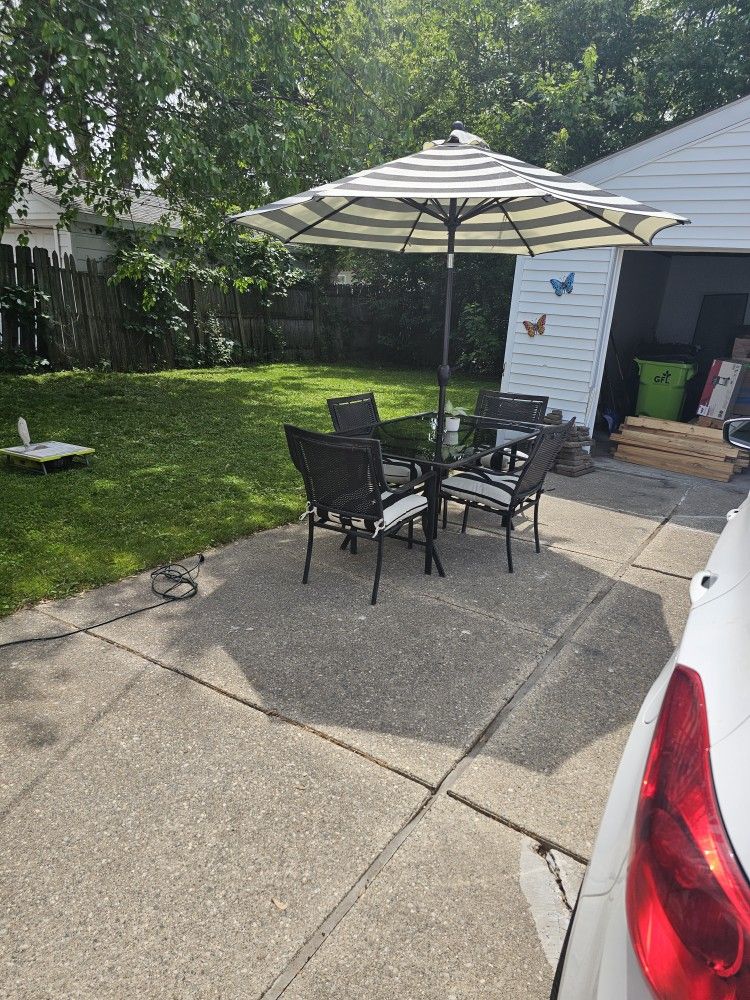 patio set