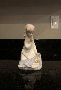 Lladro Angel with sleeping baby (matte)