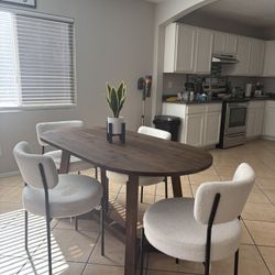 Dining Table And Chairs 