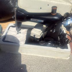 Sewing Machine 