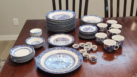 Dinnerware set 54 pieces