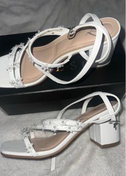 Windsor Chic Bloom Flower Strappy Block Heels