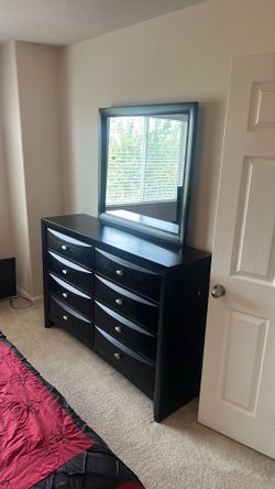 Queen bed set 3 piece