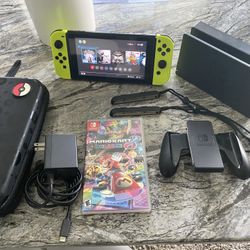 Nintendo Switch 