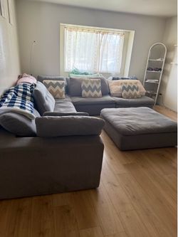 Dream gray modular sectional