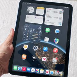 iPad 10th Gen 64GB WiFi + Cellular Blue Unlocked Like New