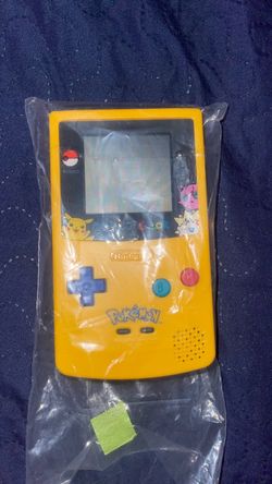Game boy color pikachu edition