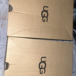 2 Pairs of Women’s Ugg Deal