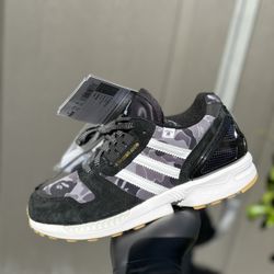 Size 8 BAPE x Undefeated x adidas ZX 8000 A-ZX Series - Black Camo