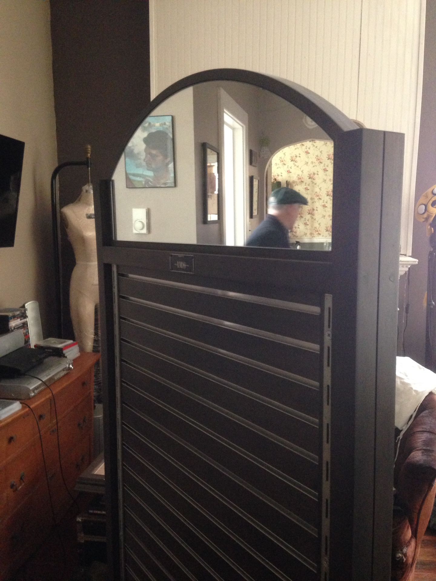 Professional Wood Display w/ Mirror and Drawers!