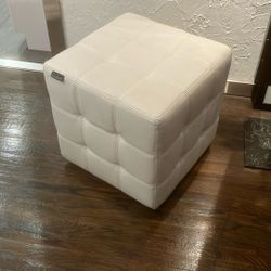 Poof Chair By Modani