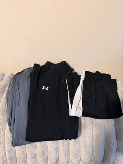 Men's Size Small Under Armour Lot in Great used condition