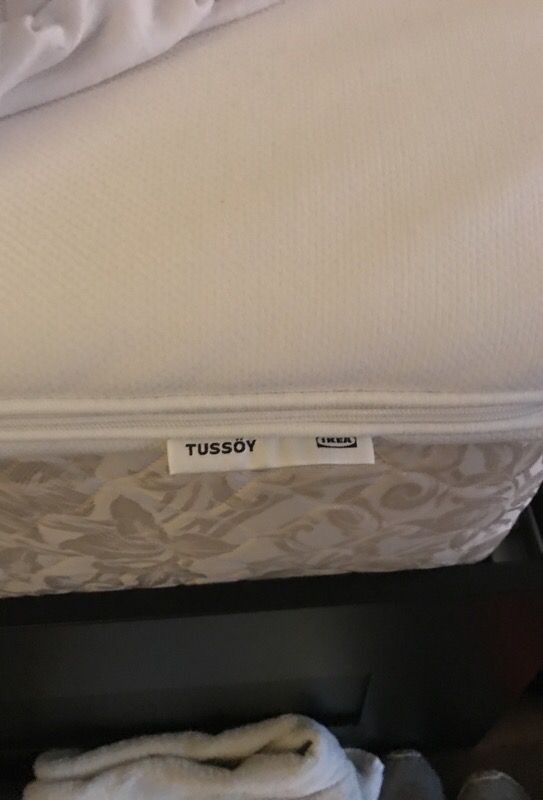 Queen size memory foam mattress topper IKEA for Sale in Vancouver, WA - OfferUp