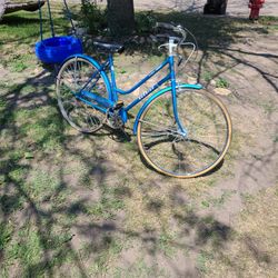 Schwinn world tourist 3 Speed bicycle