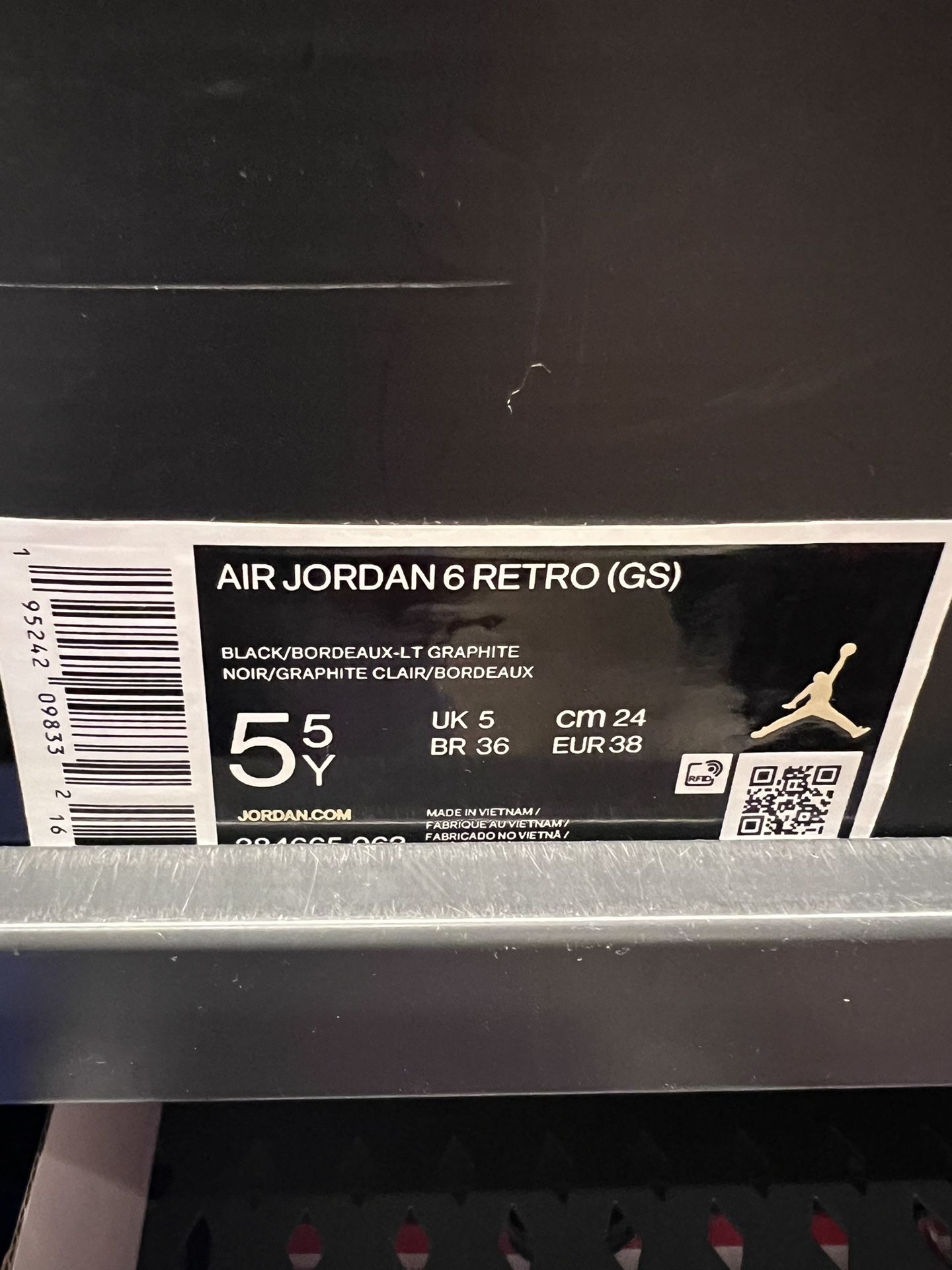 Jordan size 7y