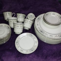Diane China Set  Fine China of Japan