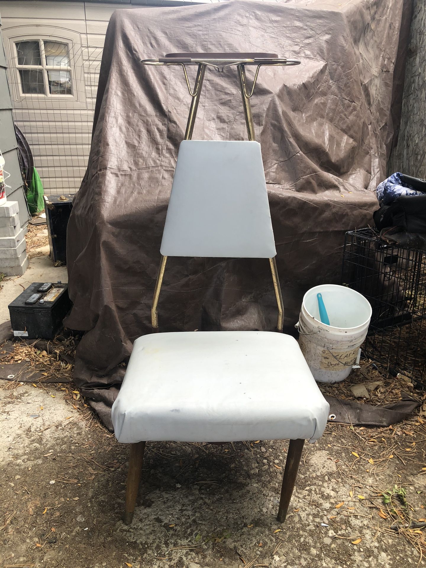 Antique 1950s Salon/butlers Chair