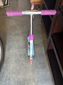 Kids Scooter in Great Condition