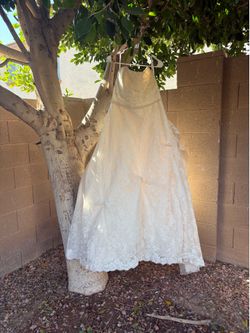 Wedding dress with long train