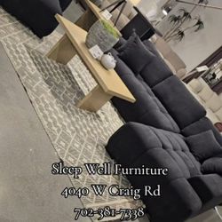 ✨️ Sectionals, 2pc Sofas ✨️ Furniture Queen Bedrooms, Dining Avail