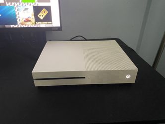 Xbox One S 