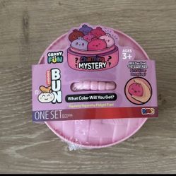 Mystery Dumblings Valentine Special Edition Brand New Factory Sealed