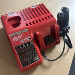 Firm! Milwaukee M12 and M18 12-Volt/18-Volt Lithium-Ion Multi-Voltage Battery Charger