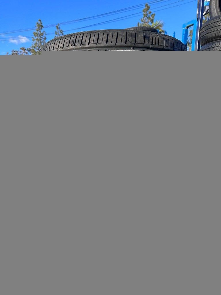 225/50/17 Hankook Set of New Tires Installed and Balanced Llantas nuevas Instaladas y balanceadas