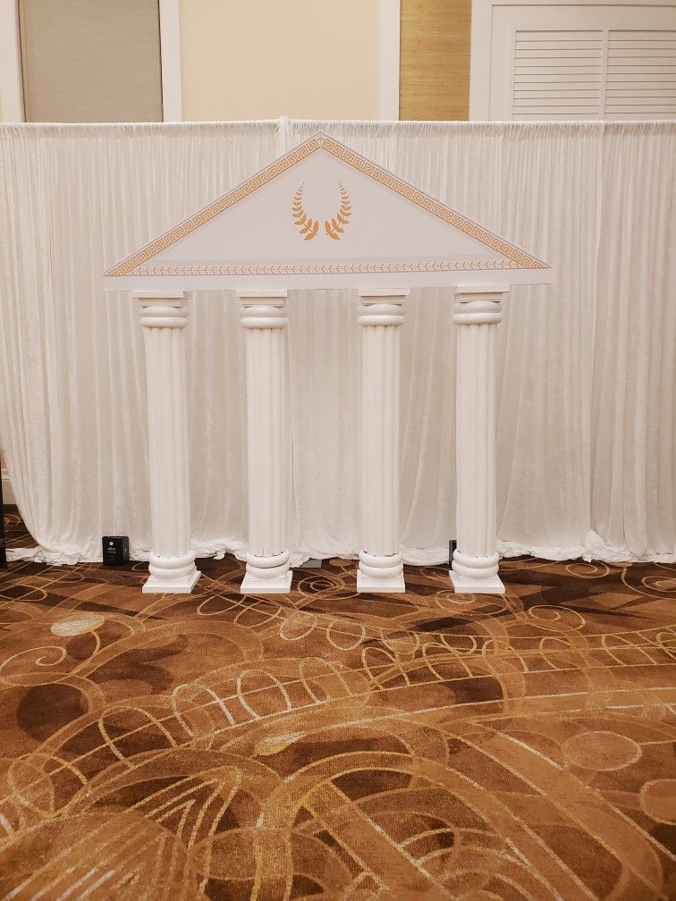 Roman Columns For Events