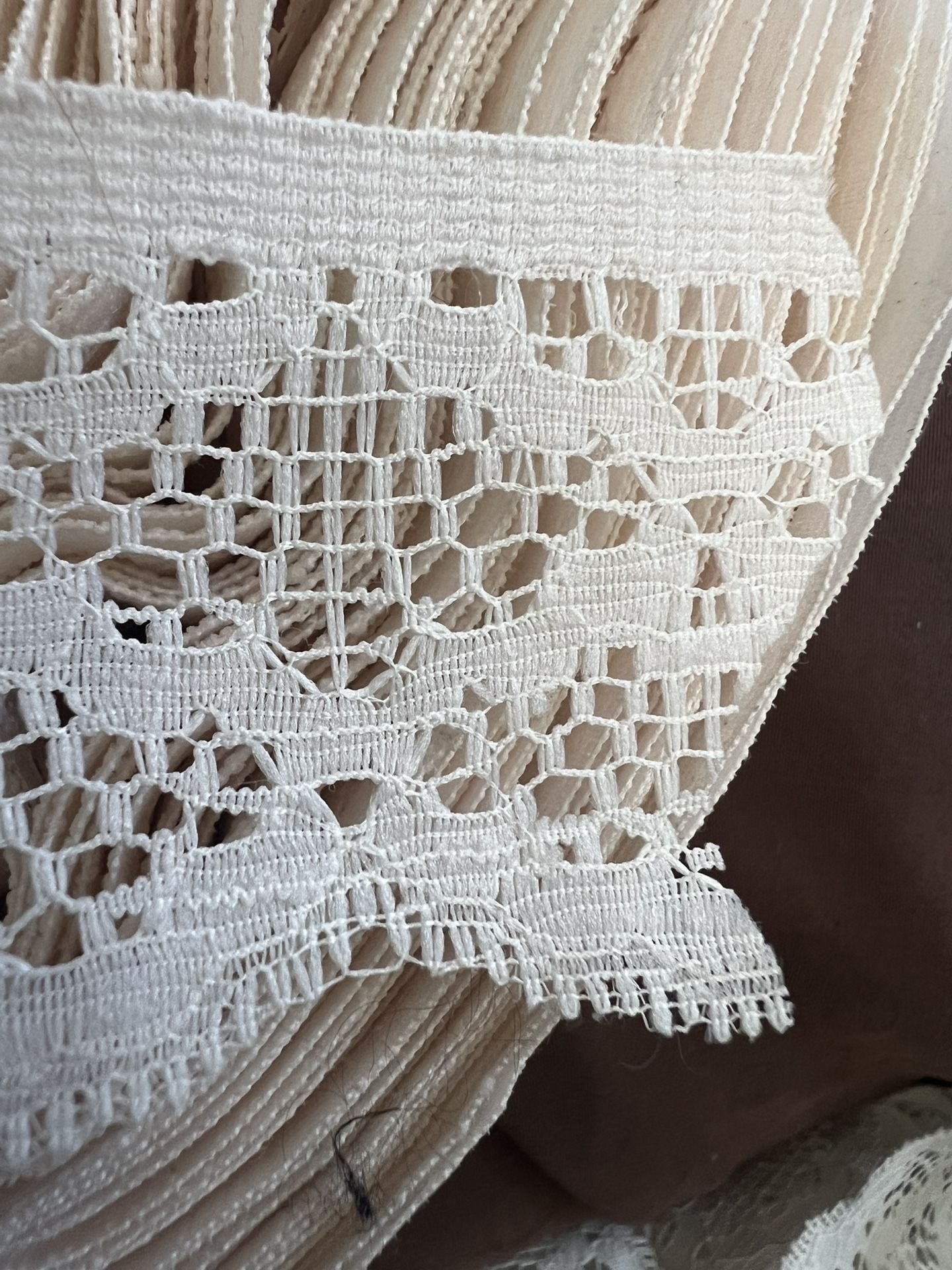 Ruffles Lace Trim 2 !inches In Width
