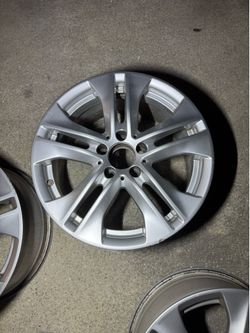 Mercedes E350 Wheels W212 17”