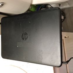 Hp Computer Has Two Chargers It Comes With Finger Print Protected Screen 