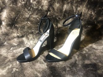 Black Low Heels 6.5