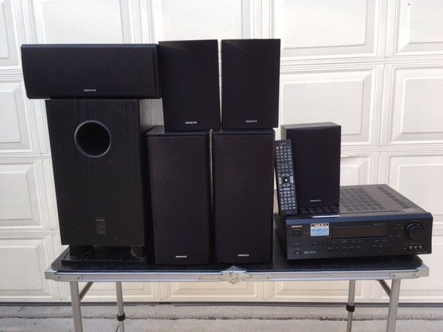Onkyo HT-R520 6.1 Surround Sound 1000w home theater