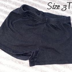 Little girls shorts size 3t