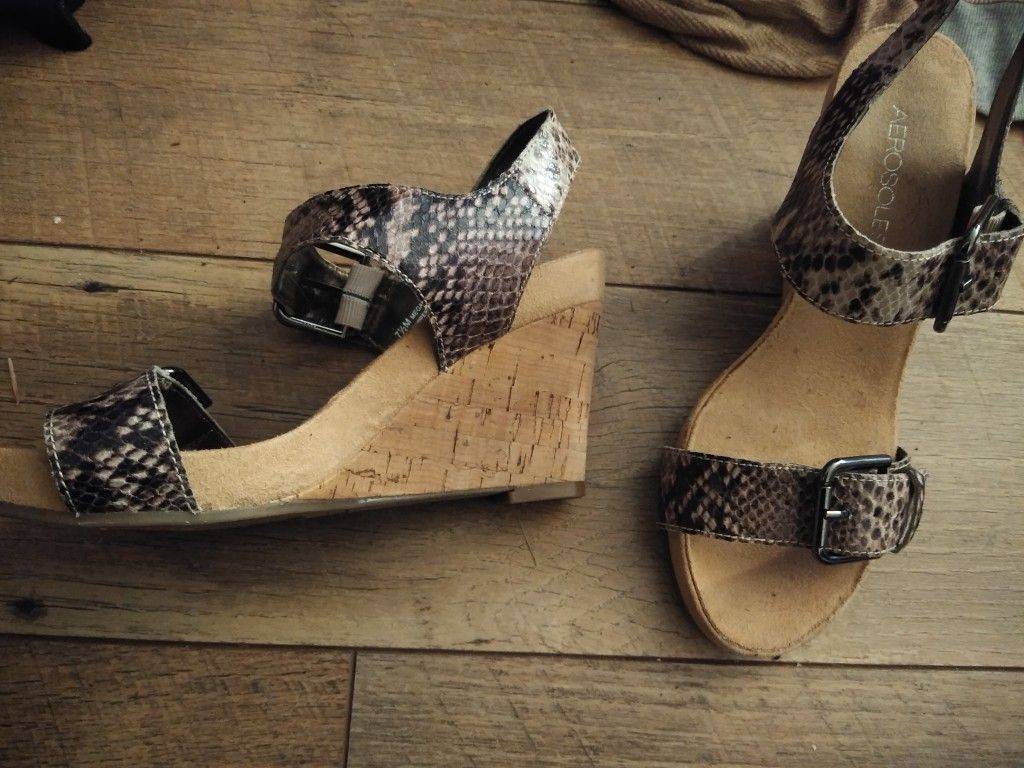 Snakeskin wedges