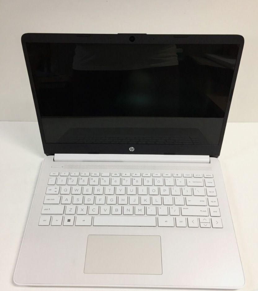HP Laptop (white)
