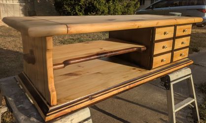 Ethan Allen Coffee Table