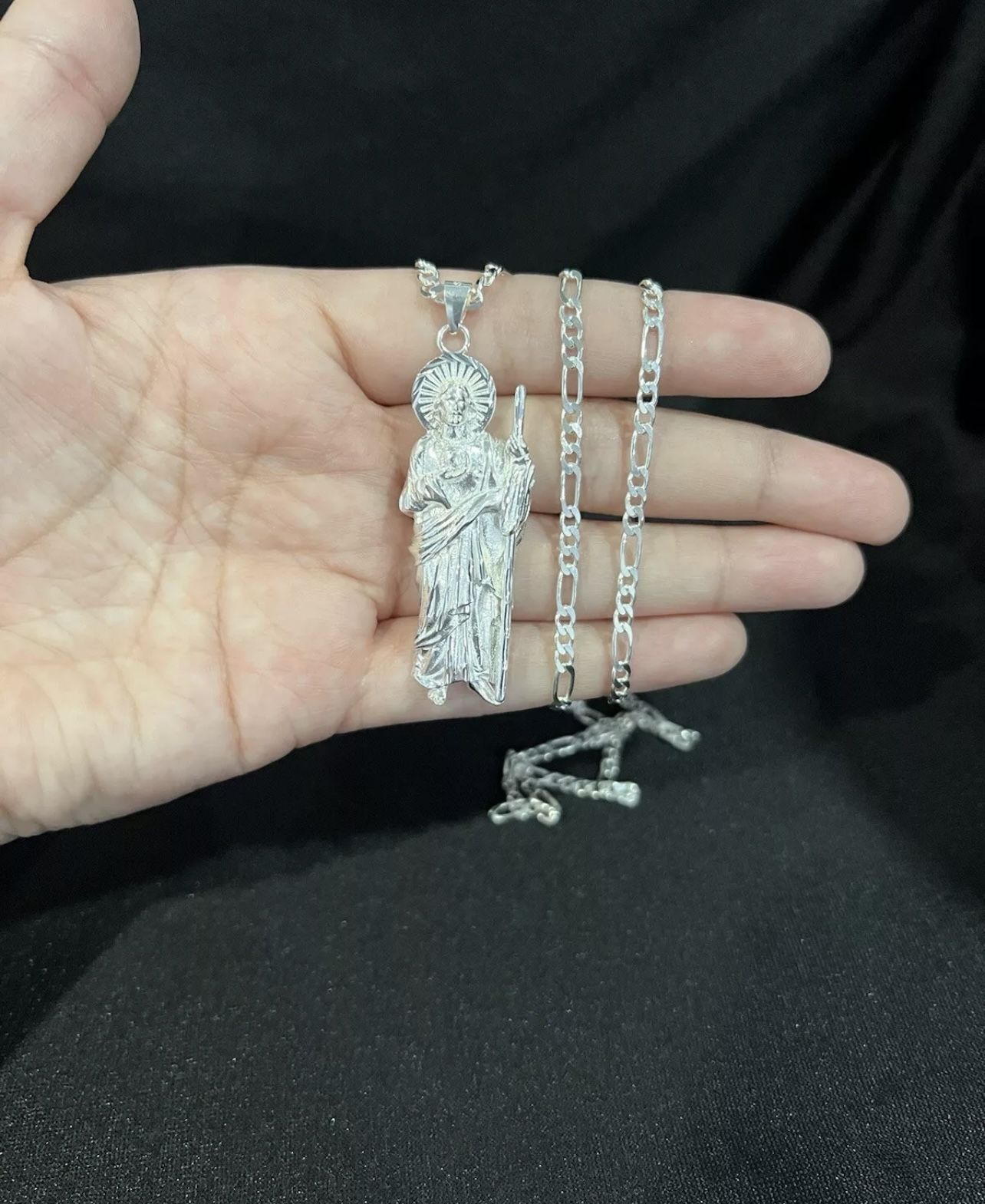 .925 Sterling Silver Mens St Jude San Judas Pendant & Figaro Chain