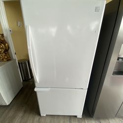 Kenmore Refrigerator